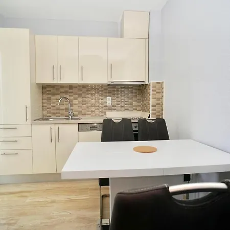 Trogir-luxury Sapphirus * סגט ווראנייצה