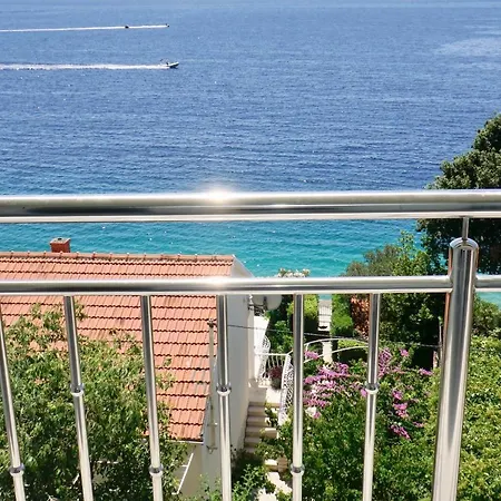 Trogir-luxury Sapphirus *