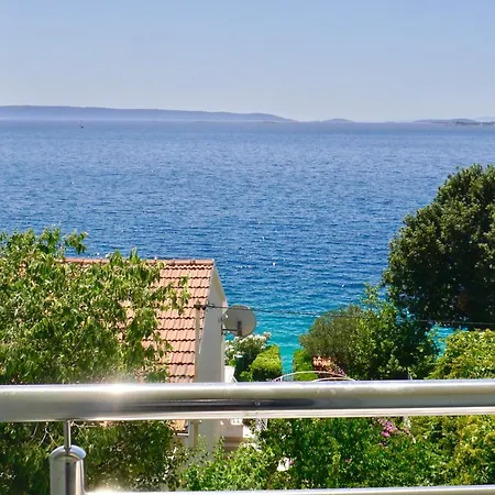 Trogir-luxury Sapphirus *
