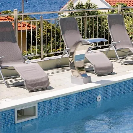 Trogir-luxury Sapphirus Apartmán *