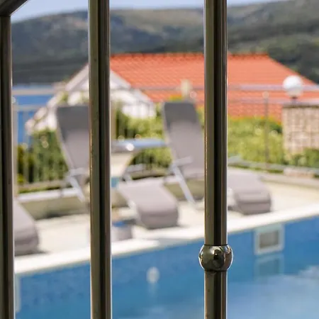 Trogir-luxury Sapphirus Seget Vranjica