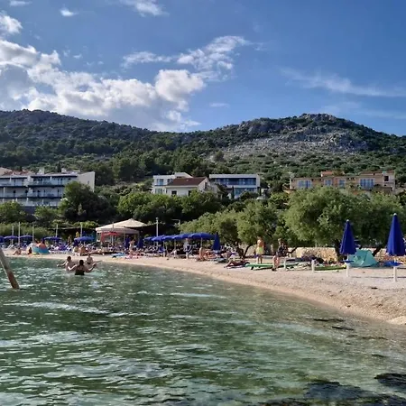 Trogir-luxury Sapphirus *
